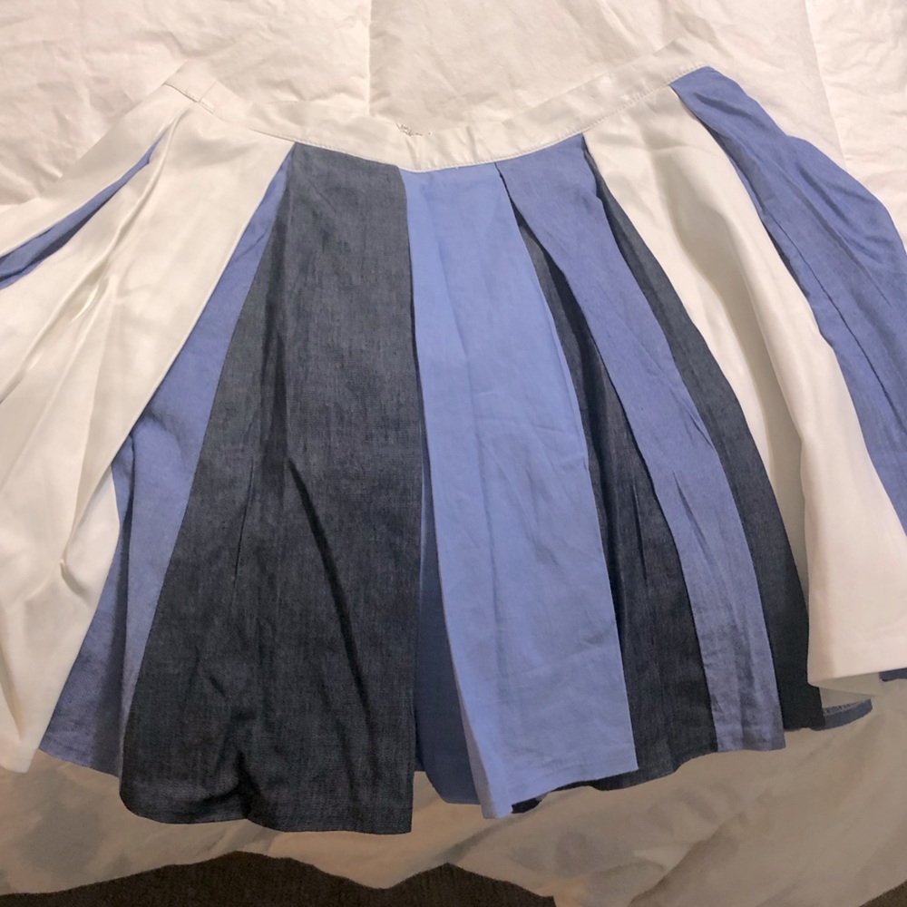 Boutique leather accent skirt